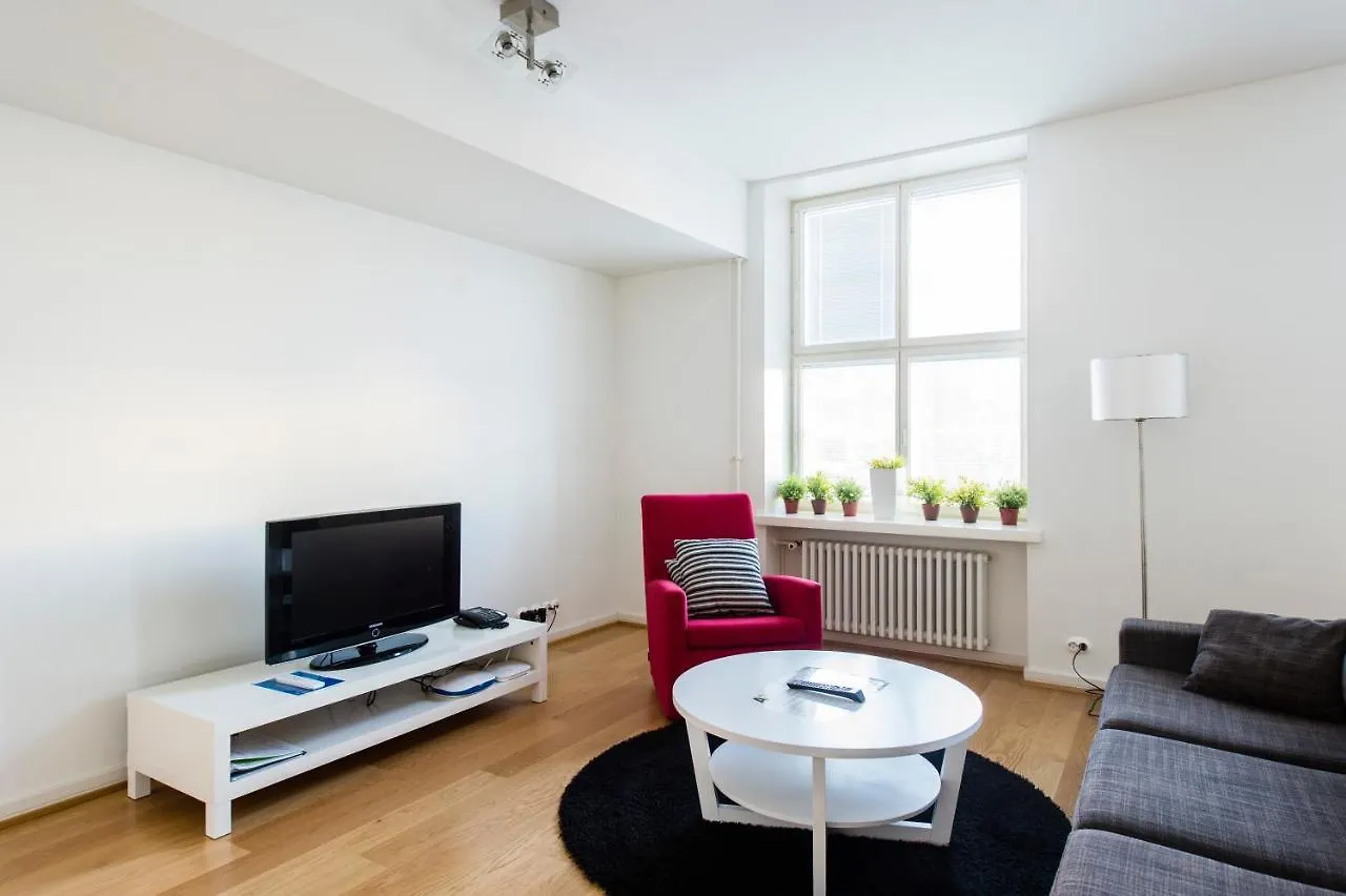 Aalto Toeoeloe Apartment