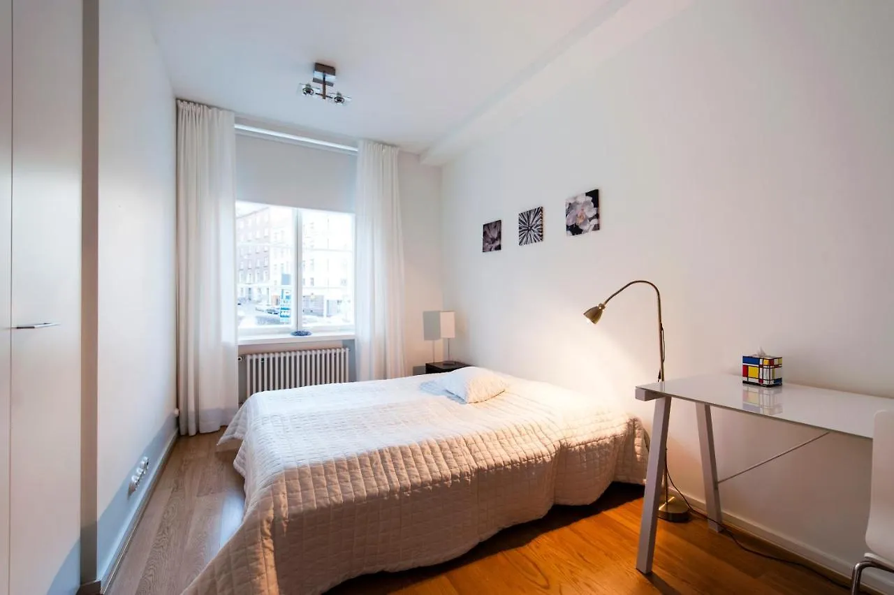 Aalto Toeoeloe 0*, Helsinki Finlandia